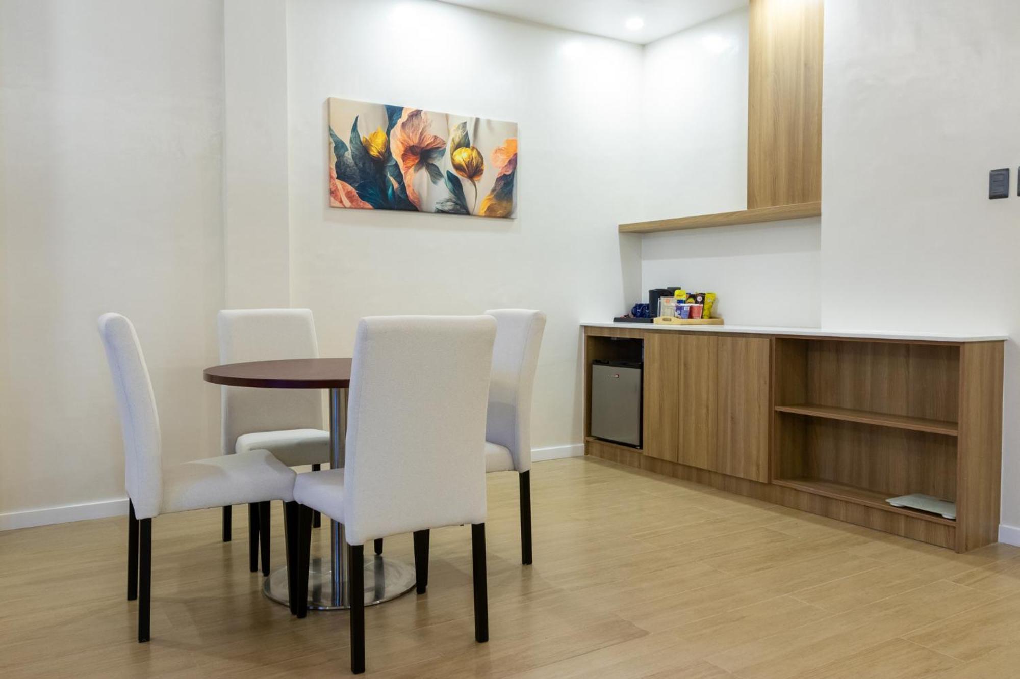 Levo Hotel Urdaneta Zewnętrze zdjęcie
