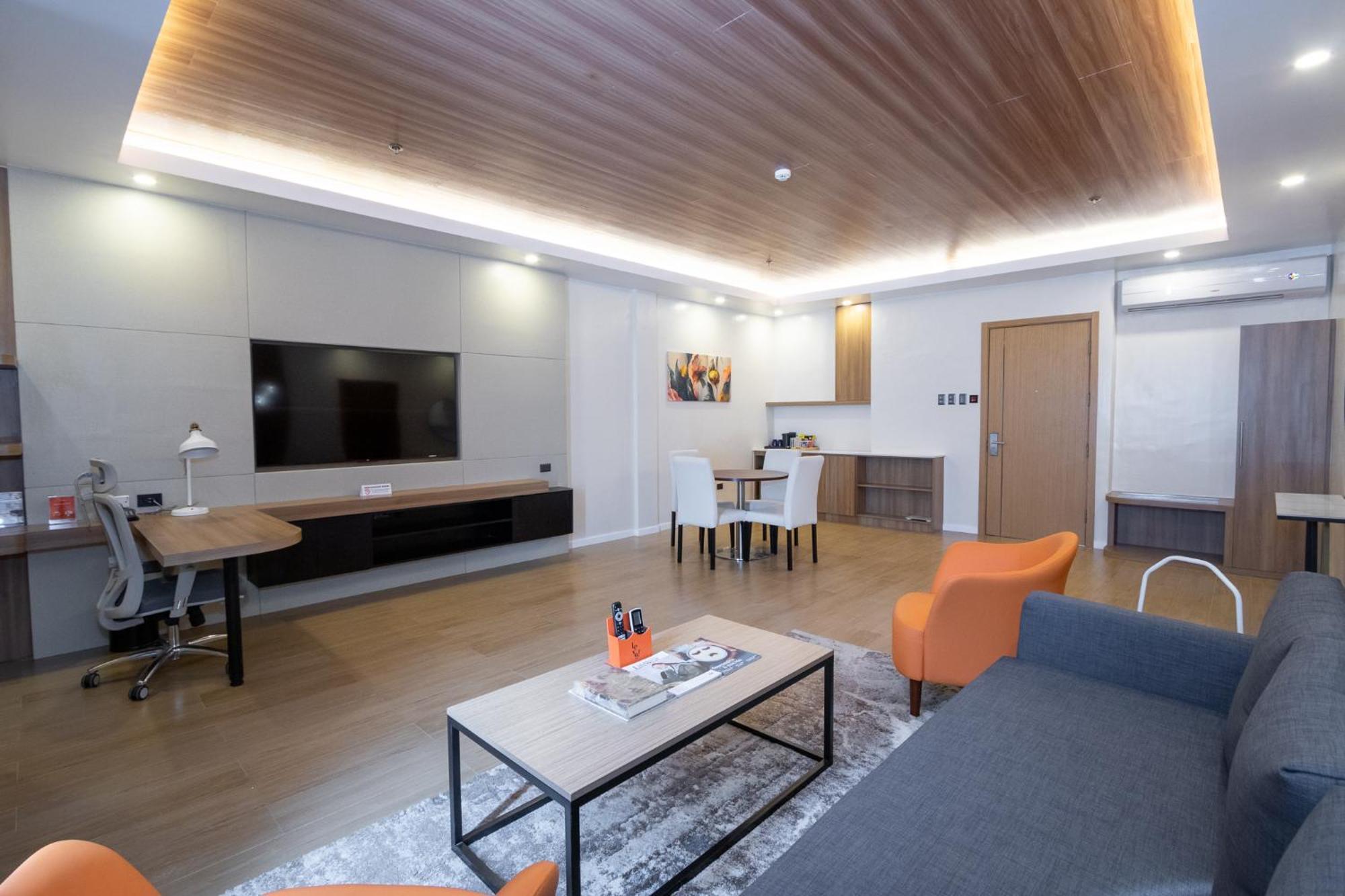 Levo Hotel Urdaneta Zewnętrze zdjęcie